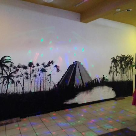 Hostal Hotel Ado 坎昆 外观 照片
